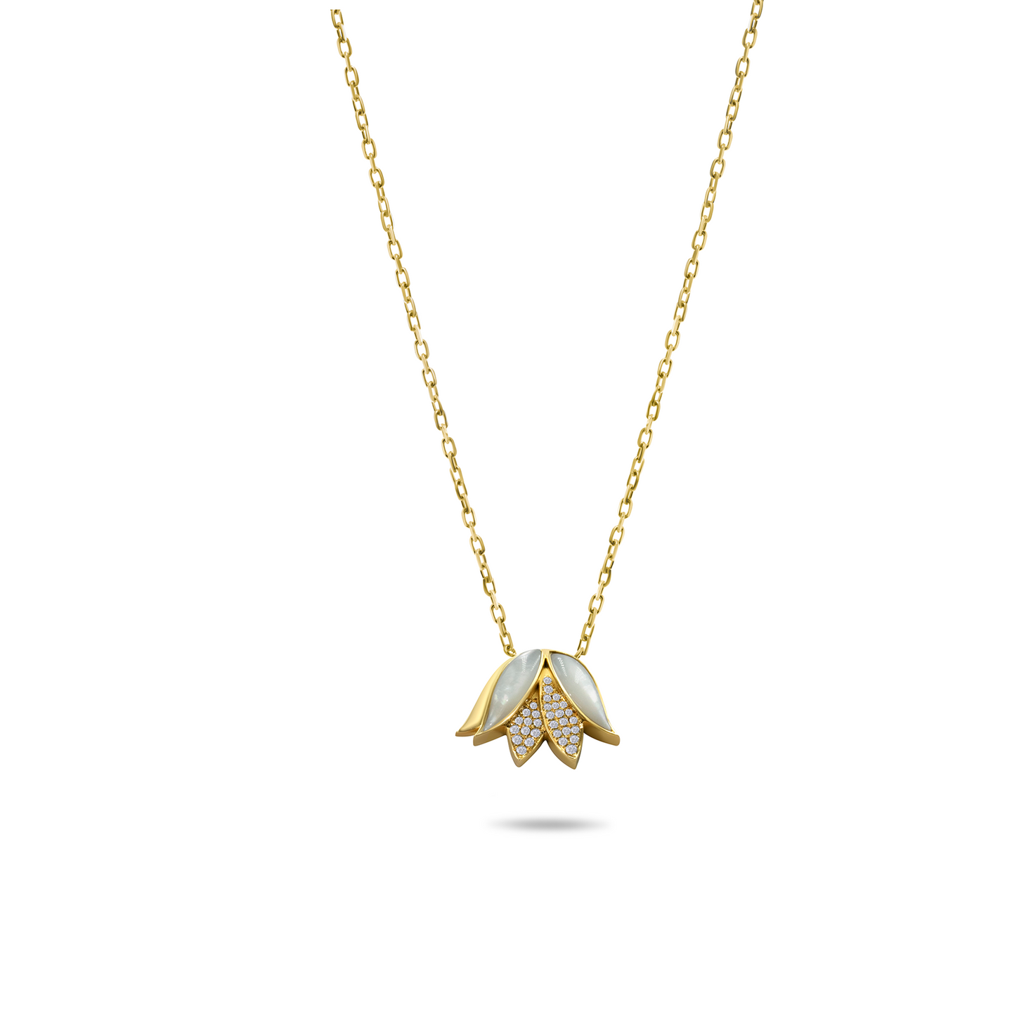 Yellow gold necklace